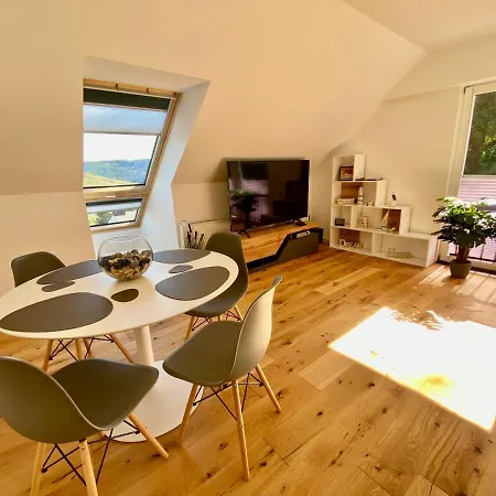 Traum Berg - Koppelberg Apartment Traben-Trarbach